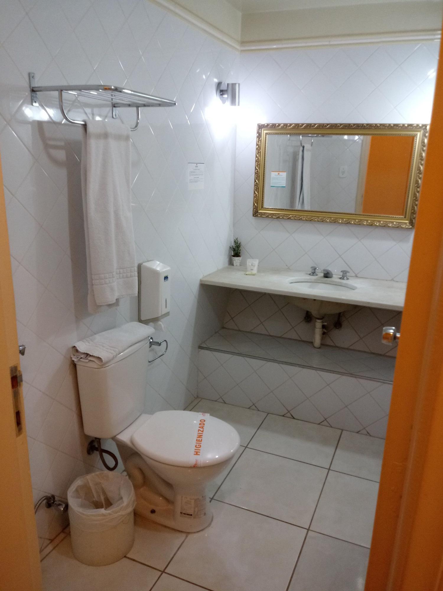 Hotel Harbor Inn Londrina Buitenkant foto